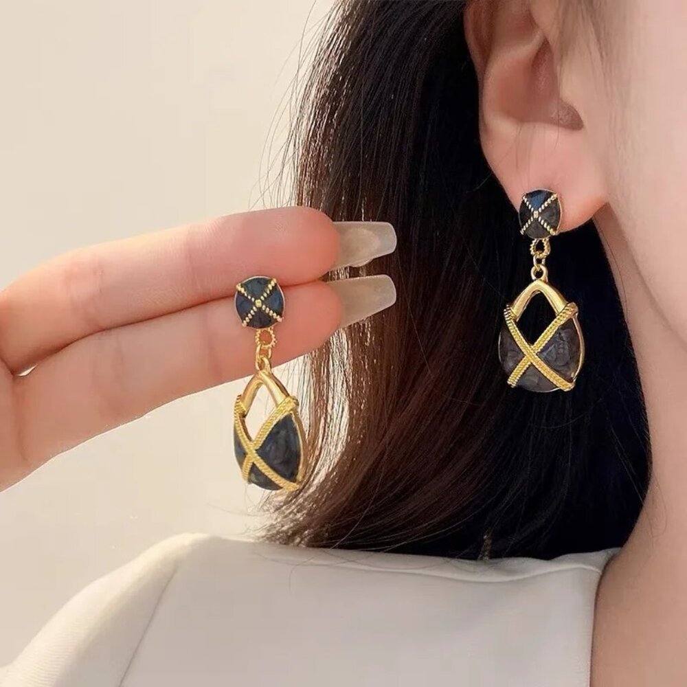 3/$35 Black & Gold Drop Earrings Gold-Tone Crosshatch Dangle Statement Jewelry